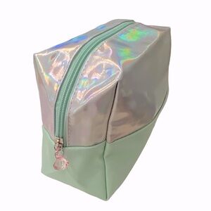 (8) Makeup/Cosmetics/toiletries bag